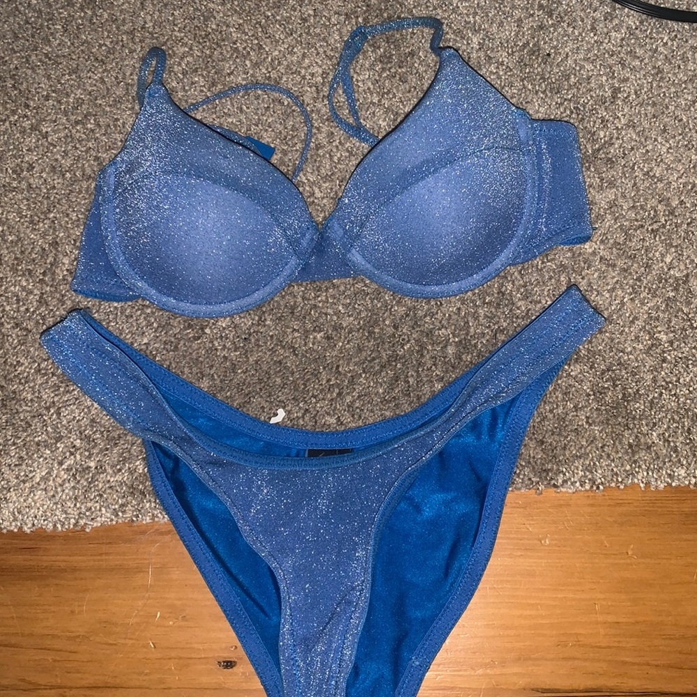 Triangl bikini
